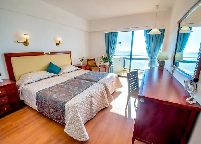 Hotell Cyprotel Florida