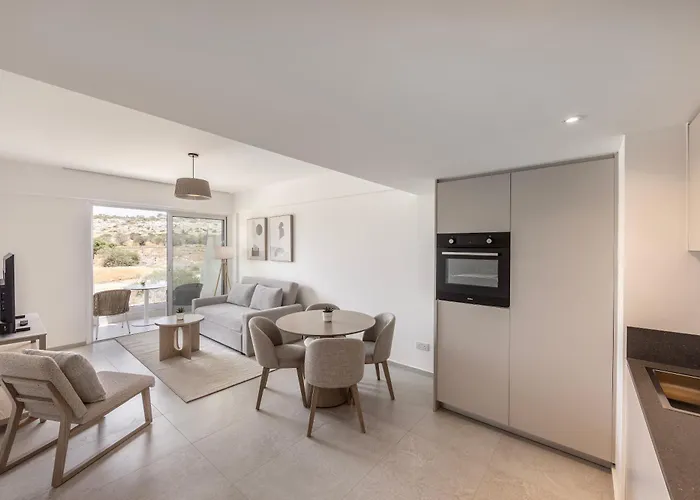 Cyprotel Florida Hotell 4*